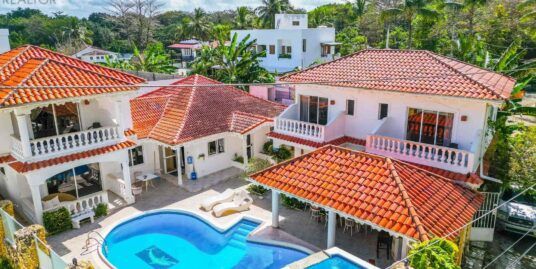 Brisas Doradas Surf Camp Beachfront Villa and Boutique Hotel